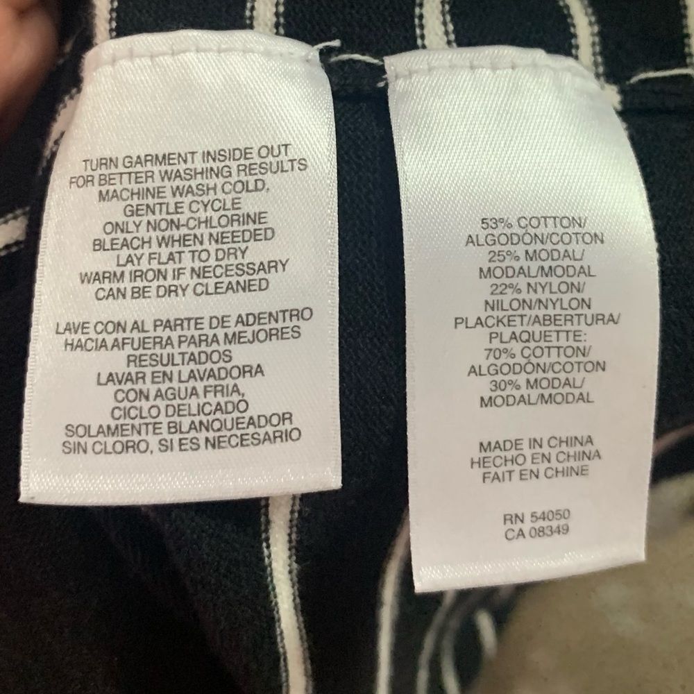 Jone New York Open Button Front With 2 Pockets - image 7